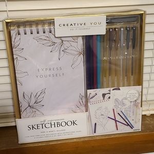 Creative you 12 pc art set